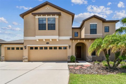 Casa en venta en Tampa, Florida, 5 dormitorios, 317.17 m2 № 1288238 - foto 2