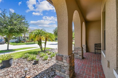 Villa ou maison à vendre à Tampa, Floride: 5 chambres, 317.17 m2 № 1288238 - photo 7