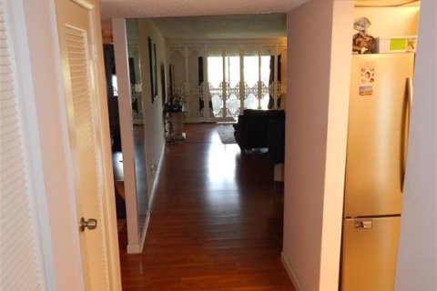 Condominio en venta en Lauderhill, Florida, 2 dormitorios, 129.13 m2 № 694824 - foto 27