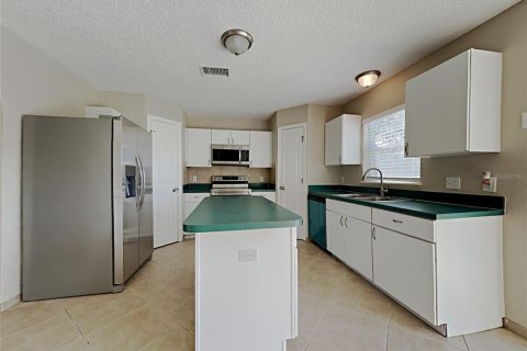 Casa en alquiler en Orlando, Florida, 4 dormitorios, 183.67 m2 № 1368470 - foto 13