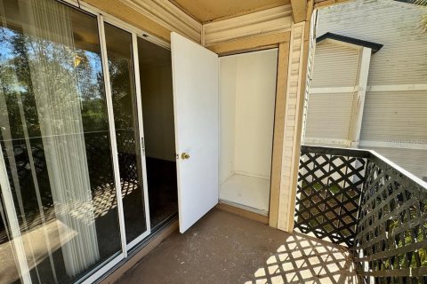 Condo in Orlando, Florida, 1 bedroom  № 1368471 - photo 14