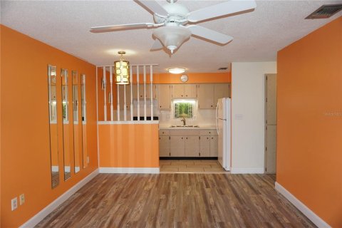 Condominio en venta en Holiday, Florida, 1 dormitorio, 55.74 m2 № 1249440 - foto 4