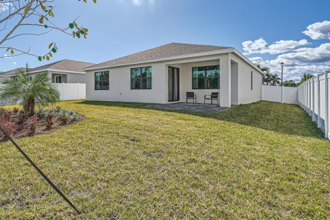 Villa ou maison à vendre à Jensen Beach, Floride: 3 chambres, 155.33 m2 № 837832 - photo 6