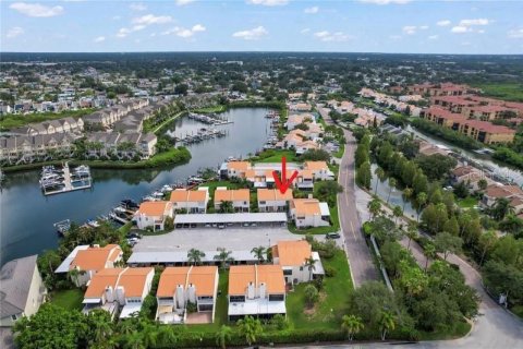 Condominio en venta en Tampa, Florida, 2 dormitorios, 125.6 m2 № 800495 - foto 3