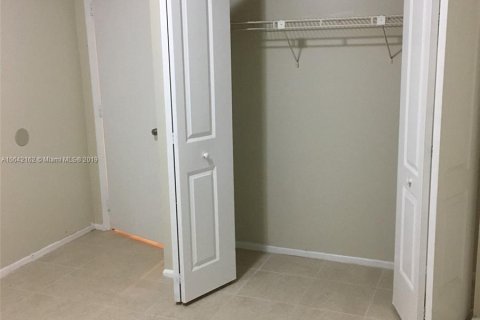 Condominio en venta en Lauderhill, Florida, 2 dormitorios, 94.39 m2 № 1392 - foto 21
