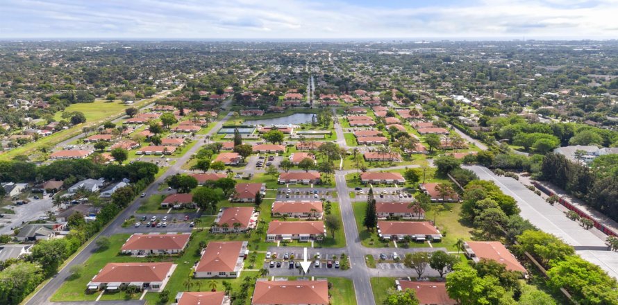 Condo in Delray Beach, Florida, 1 bedroom  № 1100249