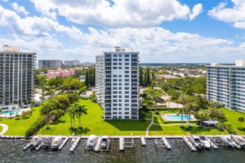 Condo in Boca Raton, Florida, 3 bedrooms  № 1100200 - photo 1