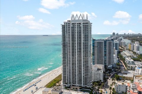 Copropriété à vendre à Miami Beach, Floride: 2 chambres, 122.82 m2 № 1393494 - photo 25