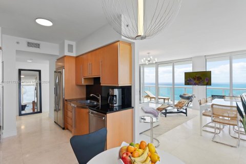 Copropriété à vendre à Miami Beach, Floride: 2 chambres, 122.82 m2 № 1393494 - photo 6