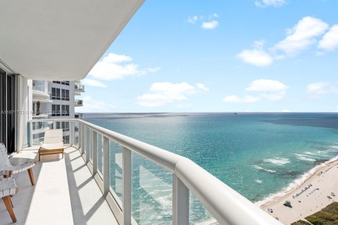 Copropriété à vendre à Miami Beach, Floride: 2 chambres, 122.82 m2 № 1393494 - photo 20