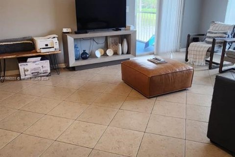 Condo in Delray Beach, Florida, 3 bedrooms  № 1365587 - photo 21