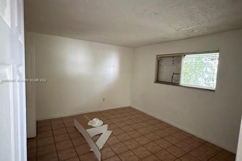 Copropriété à vendre à Miami, Floride: 2 chambres, 78.04 m2 № 1365538 - photo 5