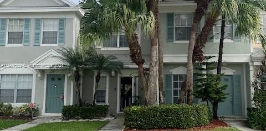 Touwnhouse à Tamarac, Floride 1 chambre, 87.79 m2 № 1382949