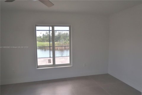 Casa en venta en Port Charlotte, Florida, 3 dormitorios, 225.1 m2 № 1332904 - foto 29