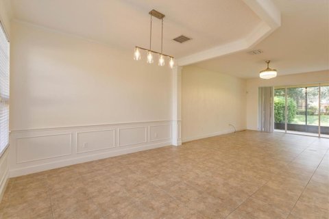 Townhouse in Orlando, Florida 3 bedrooms, 186.73 sq.m. № 1363538 - photo 5