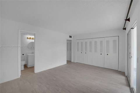 Copropriété à vendre à Deerfield Beach, Floride: 1 chambre, 66.43 m2 № 1321634 - photo 25