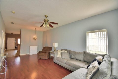 Townhouse in Lakeland, Florida 3 bedrooms, 173.45 sq.m. № 1364664 - photo 18