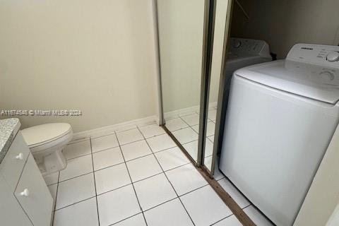 Adosado en alquiler en North Miami, Florida, 3 dormitorios, 145.86 m2 № 1397687 - foto 11