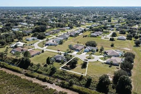 Terreno en venta en Punta Gorda, Florida № 1376546 - foto 3