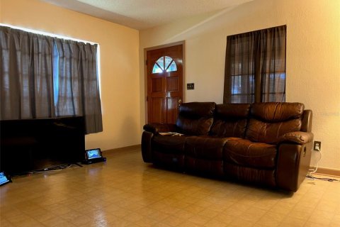 Casa en venta en Leesburg, Florida, 3 dormitorios, 106.56 m2 № 1379601 - foto 4