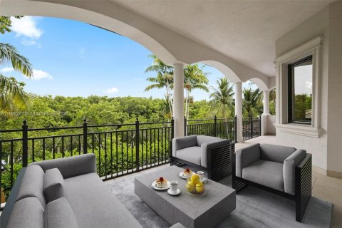 Casa en venta en Coral Gables, Florida, 6 dormitorios, 660.81 m2 № 1309257 - foto 25