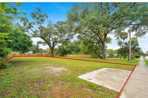 Terreno en venta en Orlando, Florida № 1363250 - foto 1