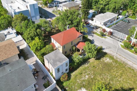 Commercial property in Miami, Florida 291.71 sq.m. № 1208571 - photo 2