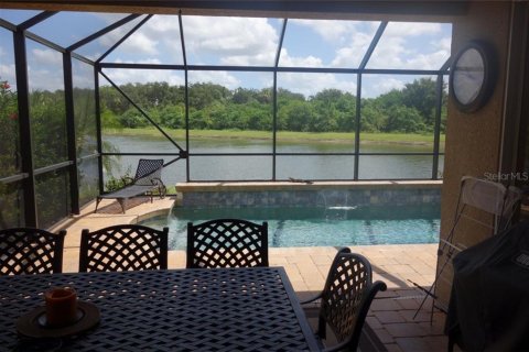 Villa ou maison à louer à Bradenton, Floride: 3 chambres, 192.68 m2 № 213537 - photo 14