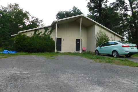 Duplex à vendre à Middleburg, Floride: 4 chambres, 187.66 m2 № 765703 - photo 1