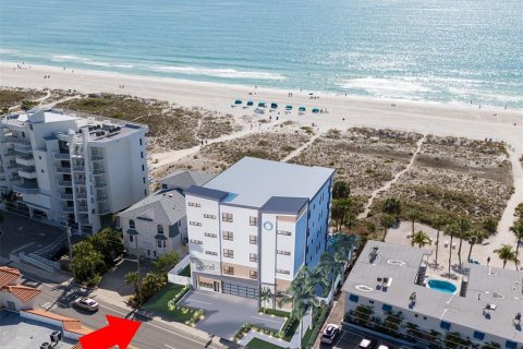 Copropriété à vendre à Treasure Island, Floride: 4 chambres, 372.82 m2 № 1379549 - photo 3