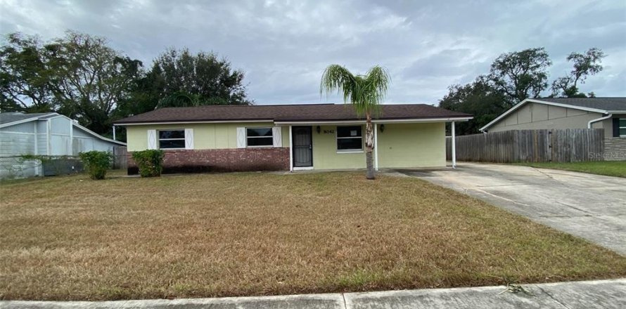 House in Orlando, Florida 3 bedrooms, 113.81 sq.m. № 1426944