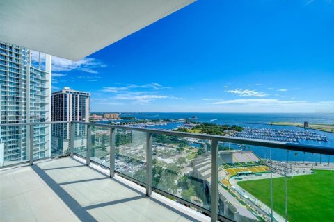 Condominio en venta en Saint Petersburg, Florida, 3 dormitorios, 251.95 m2 № 1389133 - foto 7