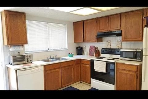 Condominio en venta en Winter Haven, Florida, 2 dormitorios, 92.16 m2 № 1389291 - foto 9