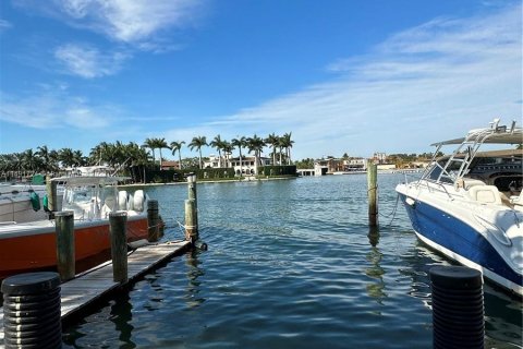 Купить земельный участок в Майами-Бич, Флорида № 862595 - фото 3