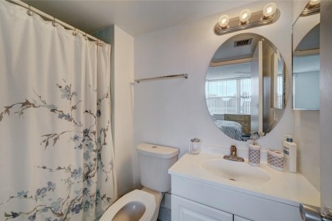 Condo in Margate, Florida, 2 bedrooms  № 992010 - photo 13