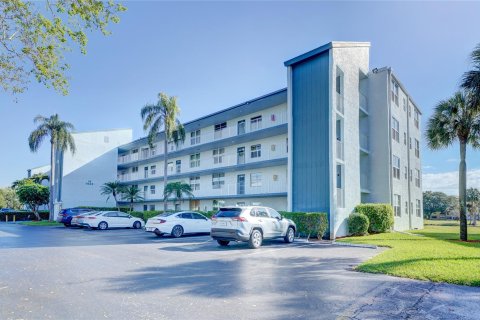 Condominio en venta en Margate, Florida, 2 dormitorios, 92.9 m2 № 992010 - foto 7