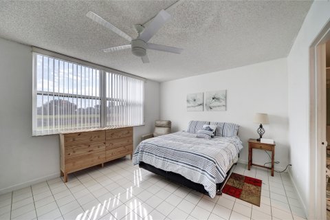 Copropriété à vendre à Margate, Floride: 2 chambres, 92.9 m2 № 992010 - photo 20