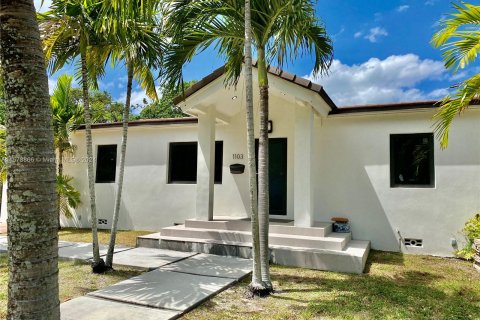Villa ou maison à vendre à Biscayne Park, Floride: 2 chambres, 123.1 m2 № 1153641 - photo 2