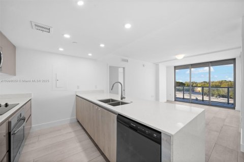 Condominio en venta en North Miami Beach, Florida, 2 dormitorios, 83.89 m2 № 2183 - foto 10