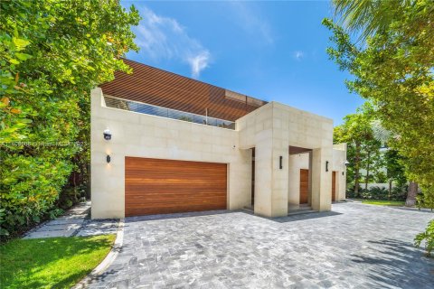Villa ou maison à vendre à Miami Beach, Floride: 8 chambres, 1017.74 m2 № 568582 - photo 3