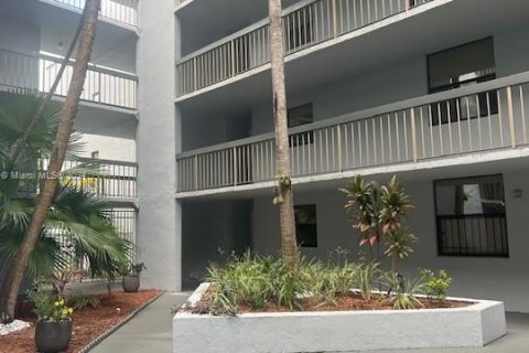 Condominio en venta en Miami, Florida, 2 dormitorios, 86.96 m2 № 1436992 - foto 19