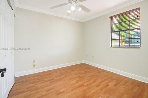 Casa en venta en Miami, Florida, 3 dormitorios, 138.42 m2 № 1436991 - foto 15