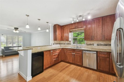 Casa en venta en Tampa, Florida, 3 dormitorios, 111.48 m2 № 1366505 - foto 14