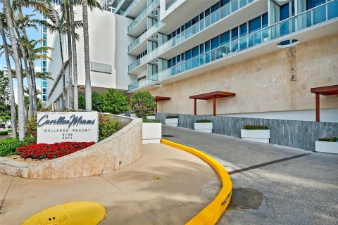 Copropriété à vendre à Miami Beach, Floride: 2 chambres, 96.15 m2 № 1238935 - photo 24