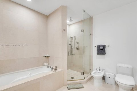 Copropriété à vendre à Miami Beach, Floride: 2 chambres, 96.15 m2 № 1238935 - photo 13