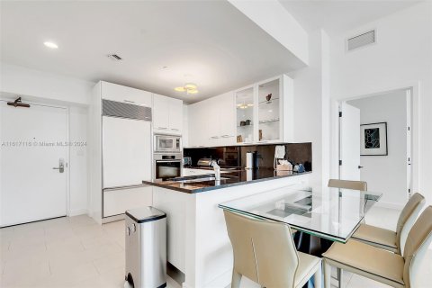 Copropriété à vendre à Miami Beach, Floride: 2 chambres, 96.15 m2 № 1238935 - photo 5