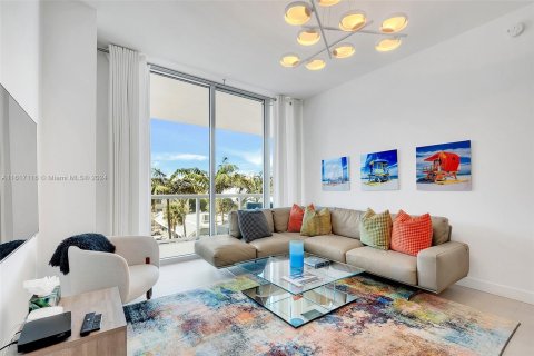 Copropriété à vendre à Miami Beach, Floride: 2 chambres, 96.15 m2 № 1238935 - photo 7