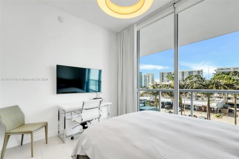 Copropriété à vendre à Miami Beach, Floride: 2 chambres, 96.15 m2 № 1238935 - photo 16