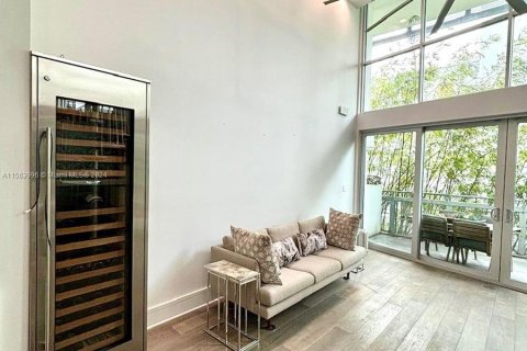 Condominio en venta en Miami Beach, Florida, 1 dormitorio, 74.69 m2 № 1101015 - foto 9