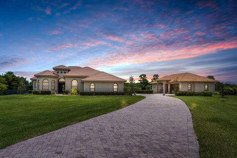 Villa ou maison à vendre à Palm City, Floride: 4 chambres, 419.27 m2 № 952378 - photo 22